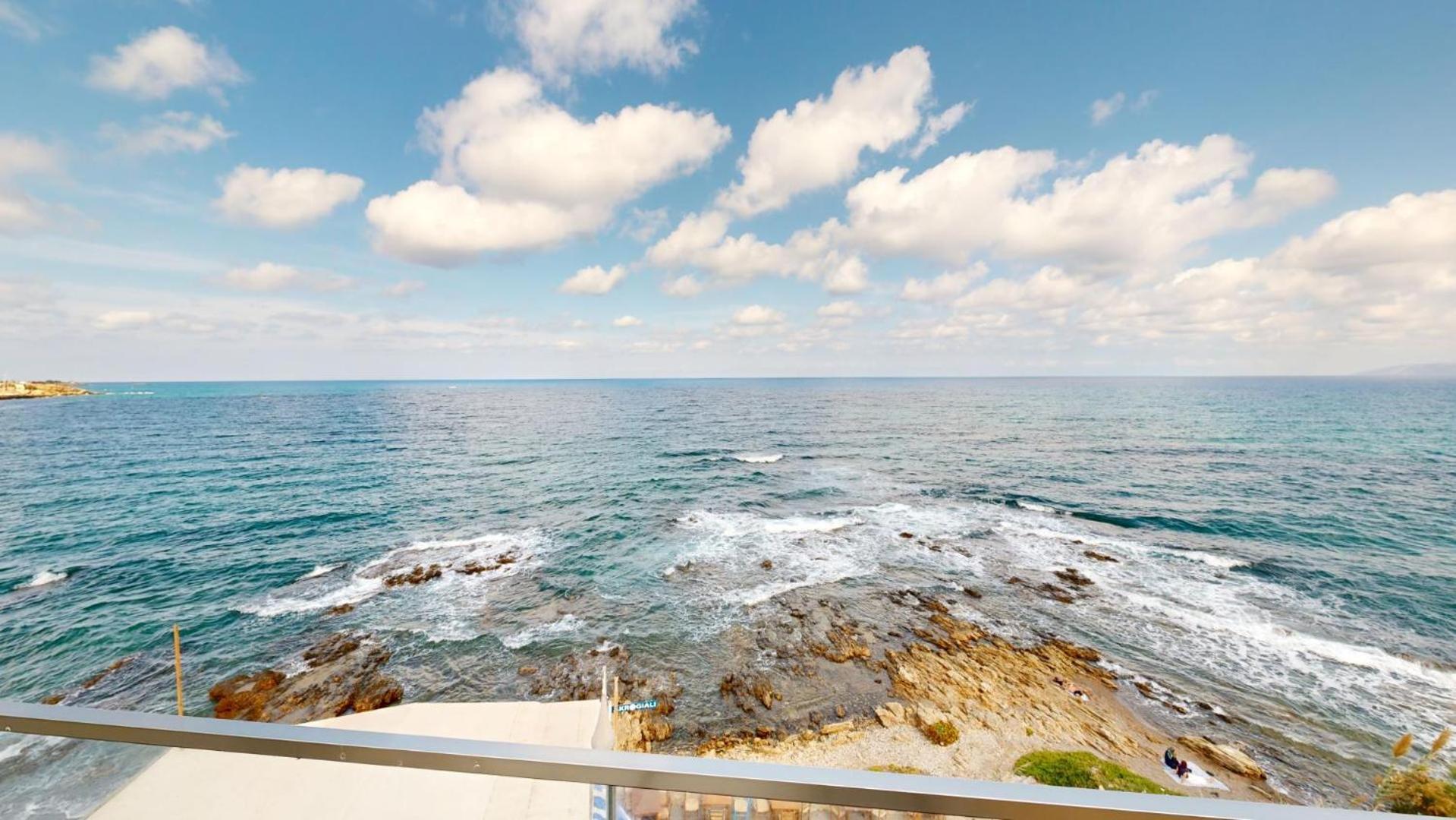 Maritime Suites Херсонісос Екстер'єр фото